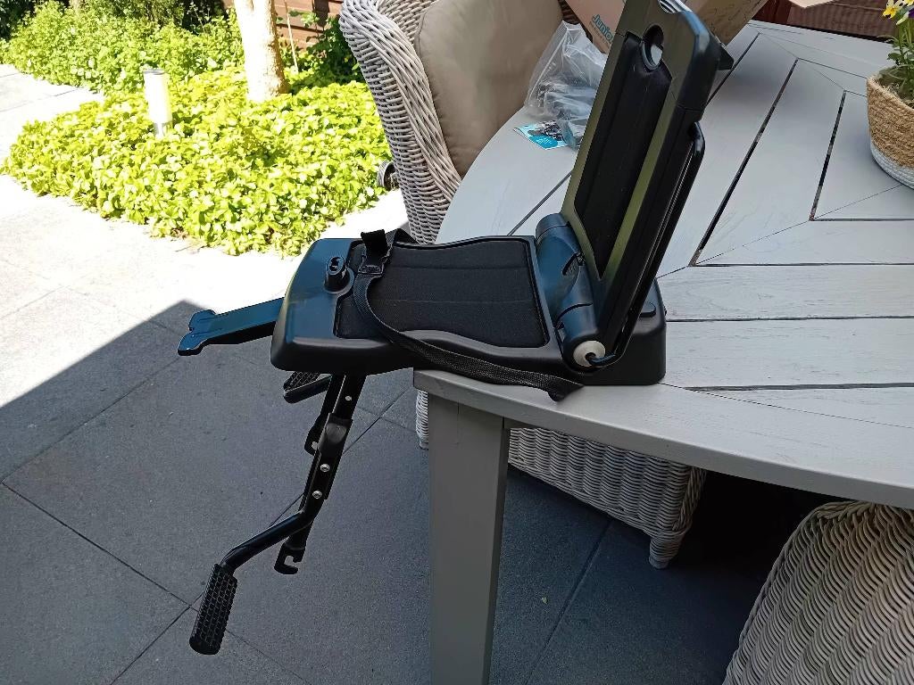Fietsstoeltje, Ophalen, Achterzitje, 15 t/m 36 kg, Gebruikt