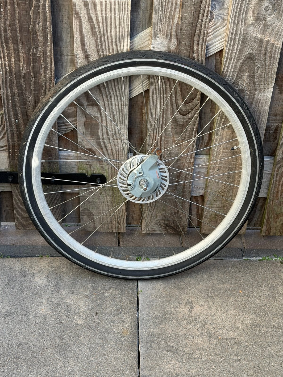 Achterwiel 28 inch Shimano Nexus 8 versnellingen, Ophalen of Verzenden, Gebruikt, Stadsfiets, Wiel