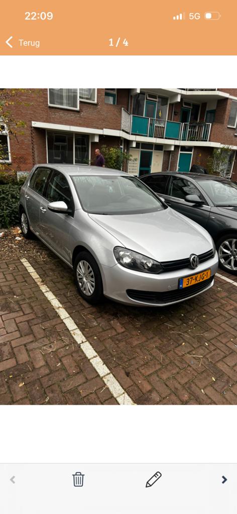 Volkswagen Golf 1.6 TDI 77KW Bluemotion 5D 2010 Grijs, Auto's, Volkswagen, Voorwielaandrijving, 4 cilinders, Origineel Nederlands