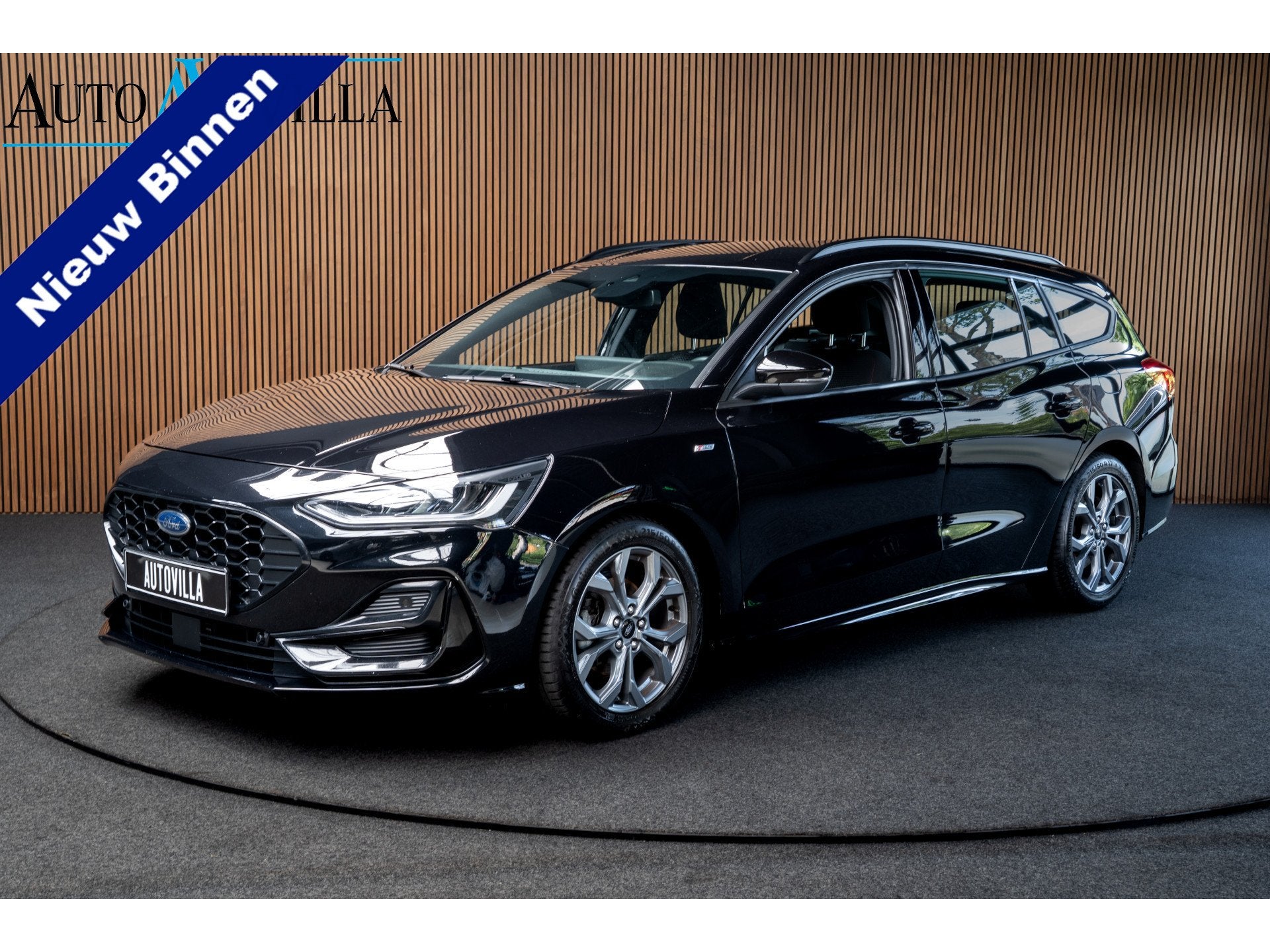 Ford FOCUS Wagon 1.0 EcoB. Hybrid ST Line Navi Camera Climat, Dealer onderhouden, Stof, Gebruikt, Zwart