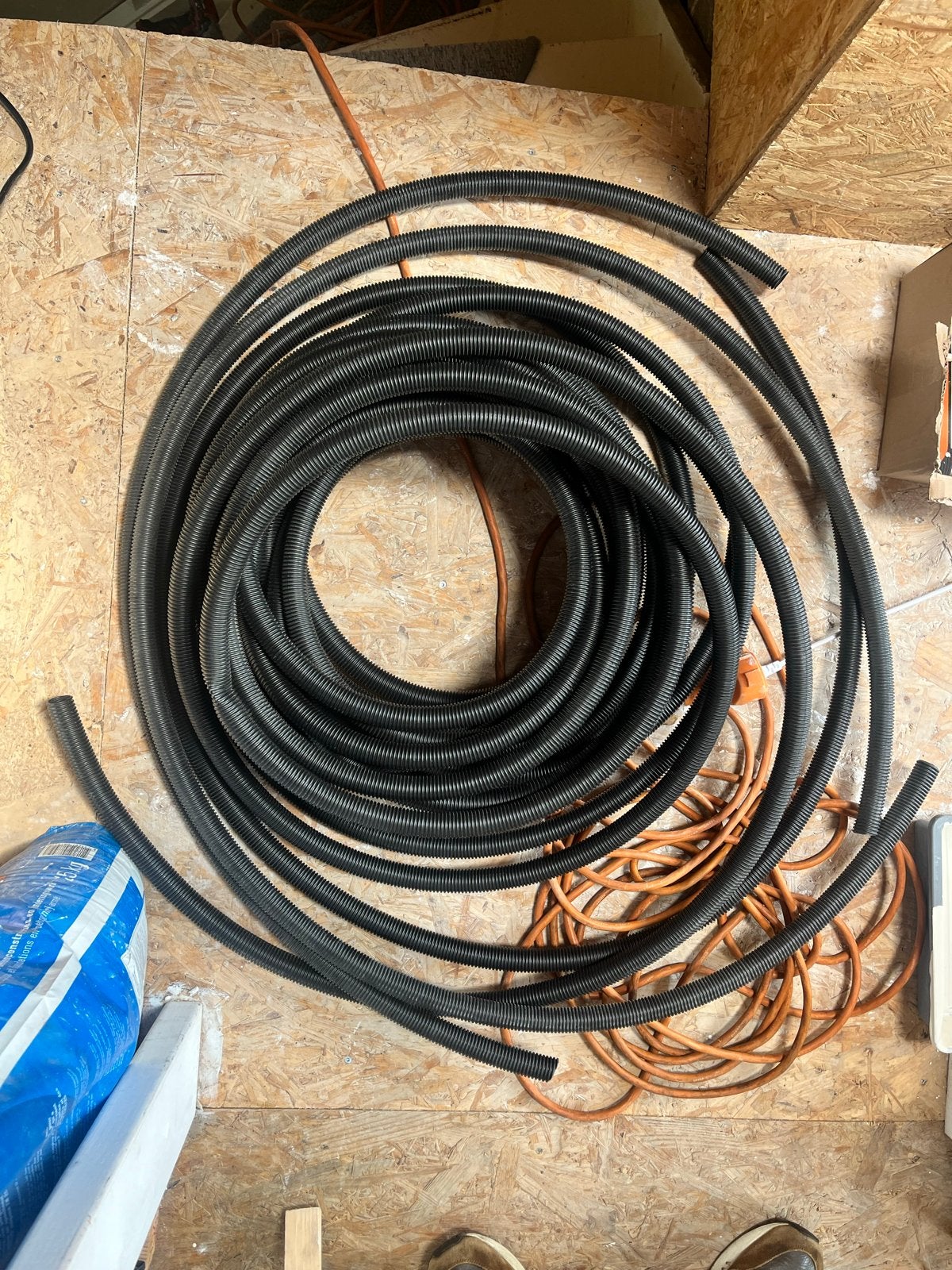 Zwarte flexibele mantelbuis - ca. 18 meter, 20 mm dikte, Ophalen, Gebruikt, Kabel of Snoer