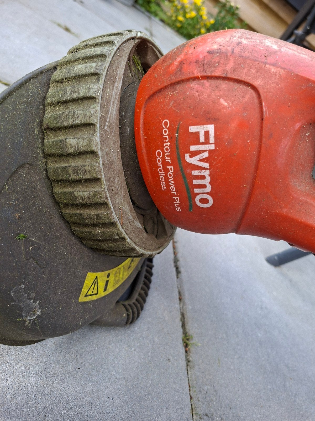 Flymo Contour Power Plus Cordless Grastrimmer, Ophalen, Gebruikt, Accu-grasmaaier, Flymo