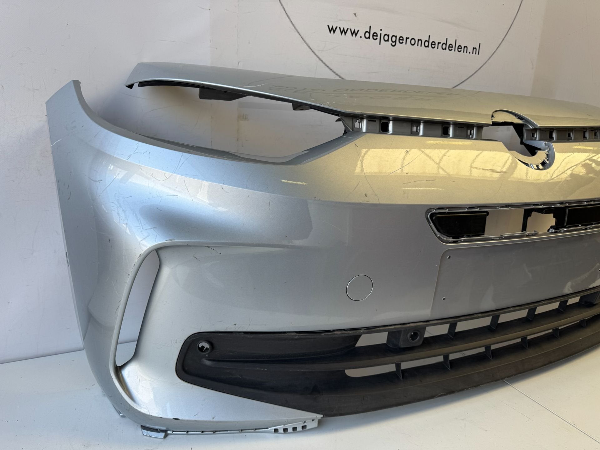VW 10A ID3 ID 3 FACELIFT VOORBUMPER BUMPER 10A807221A, Gebruikt, Volkswagen AG, Bumper, Berliner Ring 2
38440  Wolfsburg, DE