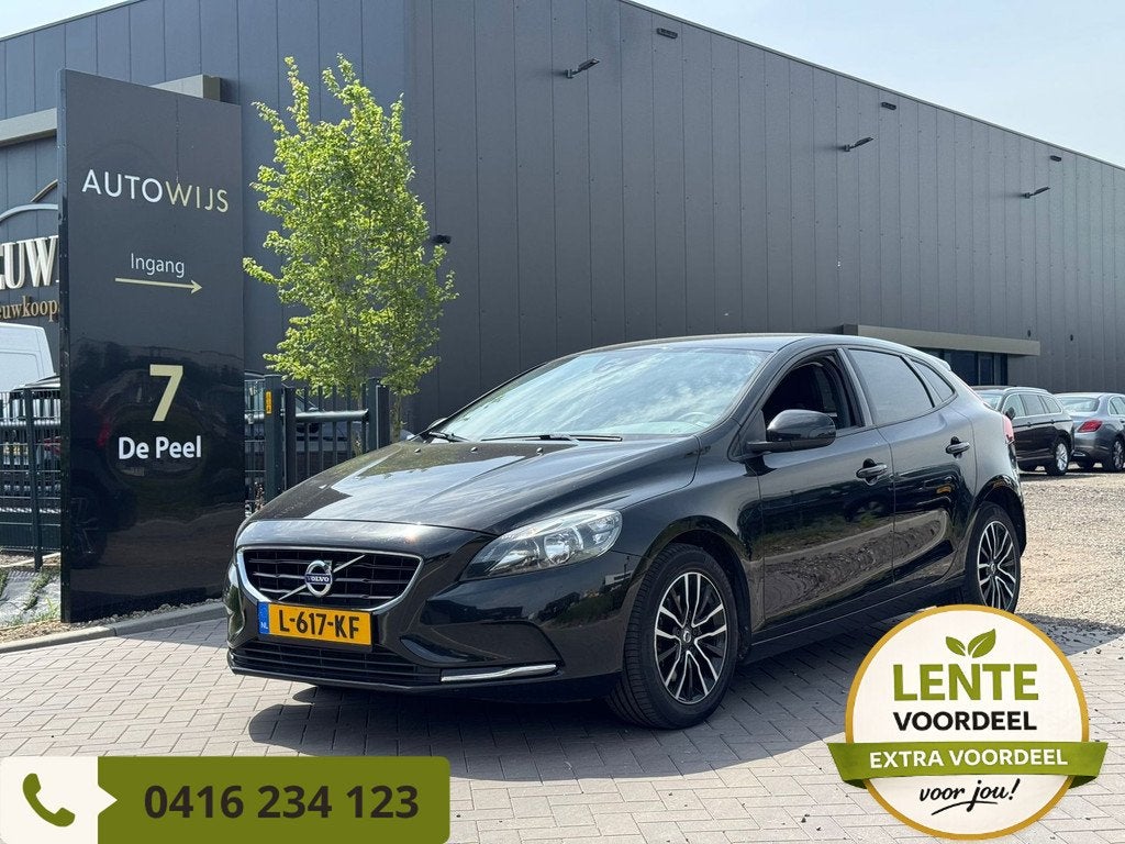 Volvo V40 2.0 T2 Momentum|NAVI|173DKM|Distributie VV|GOED ON, Voorwielaandrijving, Stof, Gebruikt, 4 cilinders