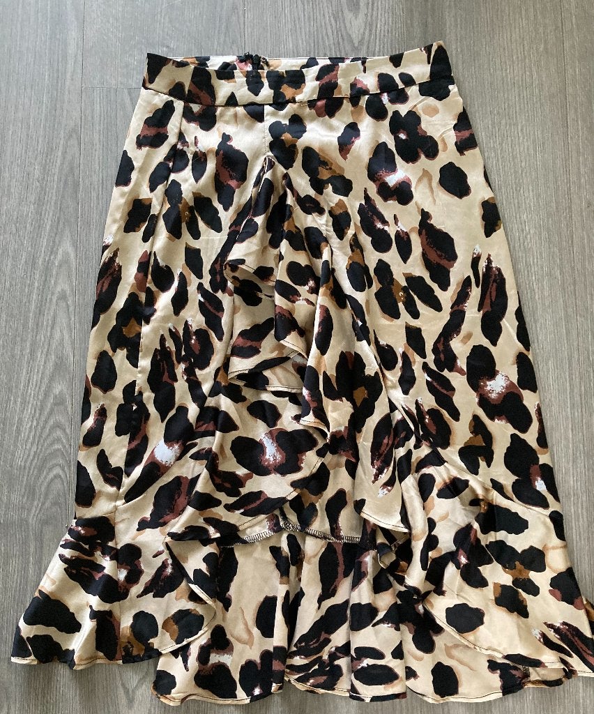 Prachtige nieuwe rok , maatje M 38, Maat 38/40 (M), Bruin, Nieuw, Ophalen of Verzenden