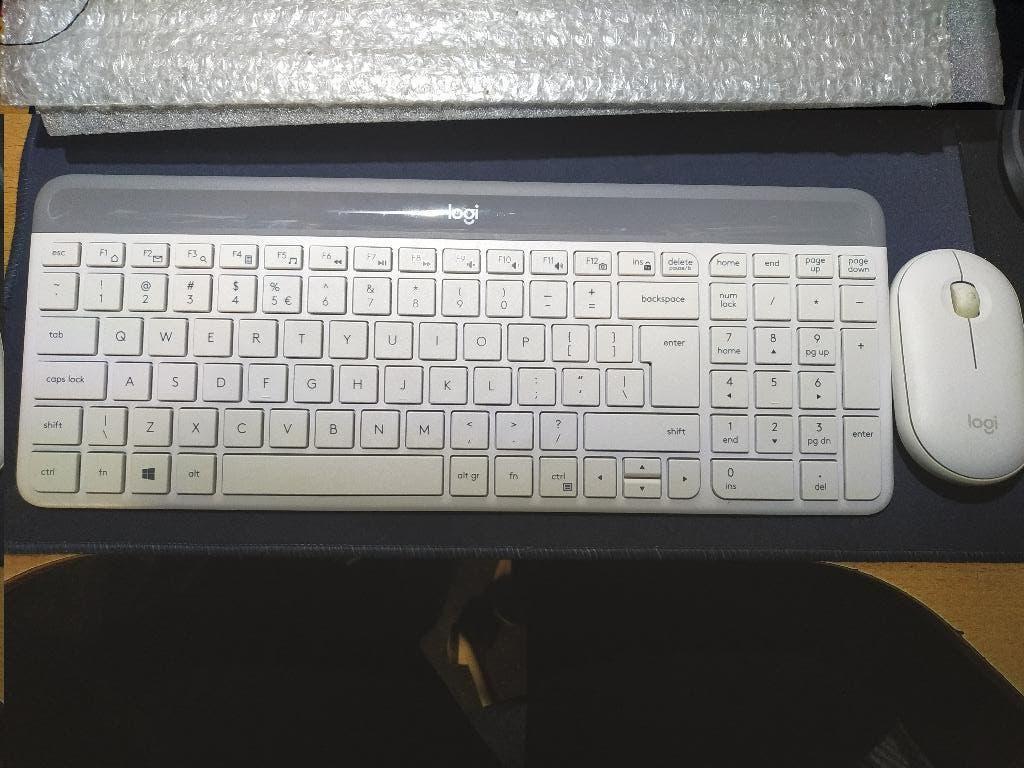 Logitech MK470 toetsenbord en muis, Toetsenbord en muis-set, Logitech, Ophalen of Verzenden, Zo goed als nieuw