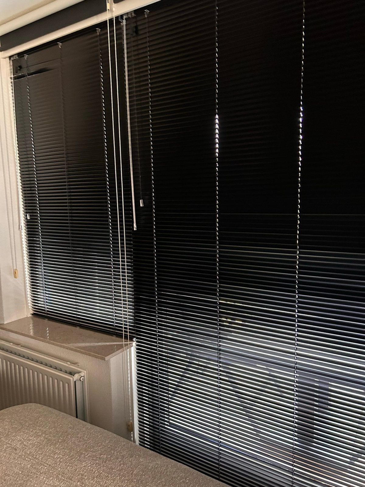 4 jaloezieën merk Luxaflex,, zwart, Huis en Inrichting, Ophalen, Jaloezie, Gebruikt, Zwart