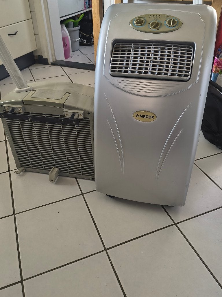 Mobiele split airco Amcor AC-15000M, Witgoed en Apparatuur, Airco's, Gebruikt, Mobiele airco, 60 tot 100 m³, 2 snelheden, Koelen en Ontvochtigen