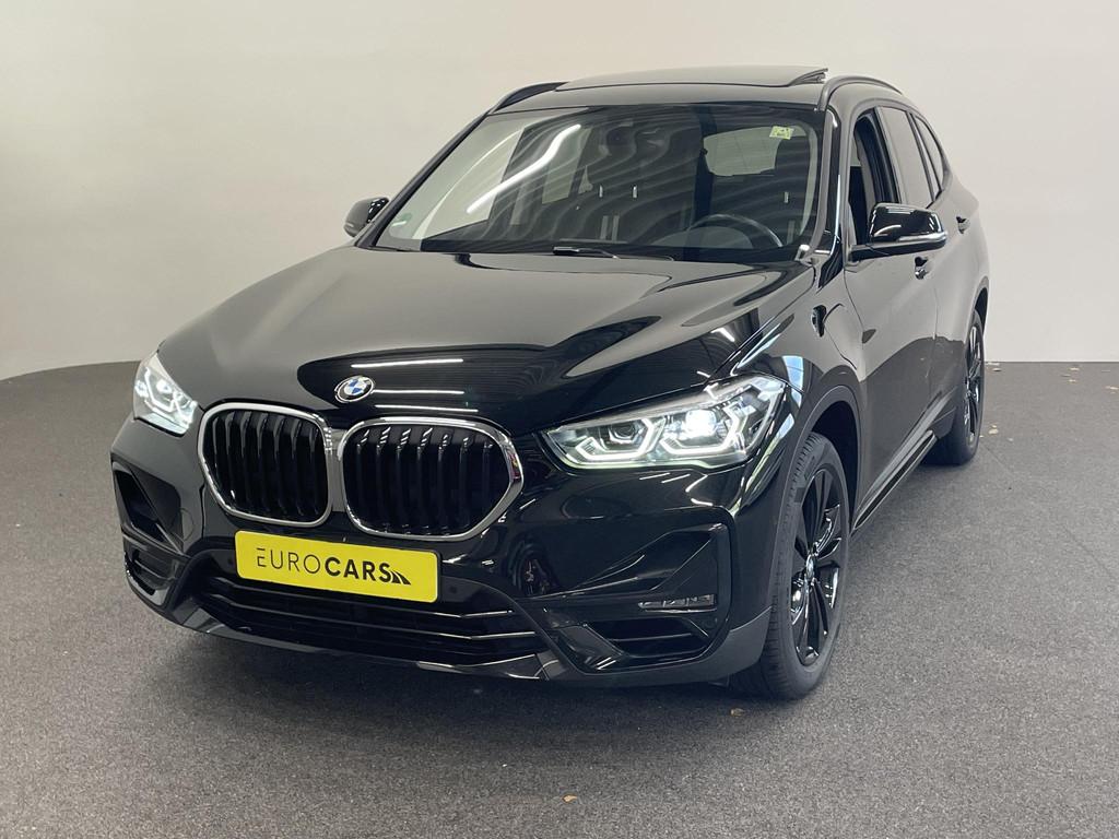 BMW X1 xDrive25e SportLine Aut PHEV Pano dak HiFi system Ver, Gebruikt, Leder en Stof, Zwart, Plug-in hybride
