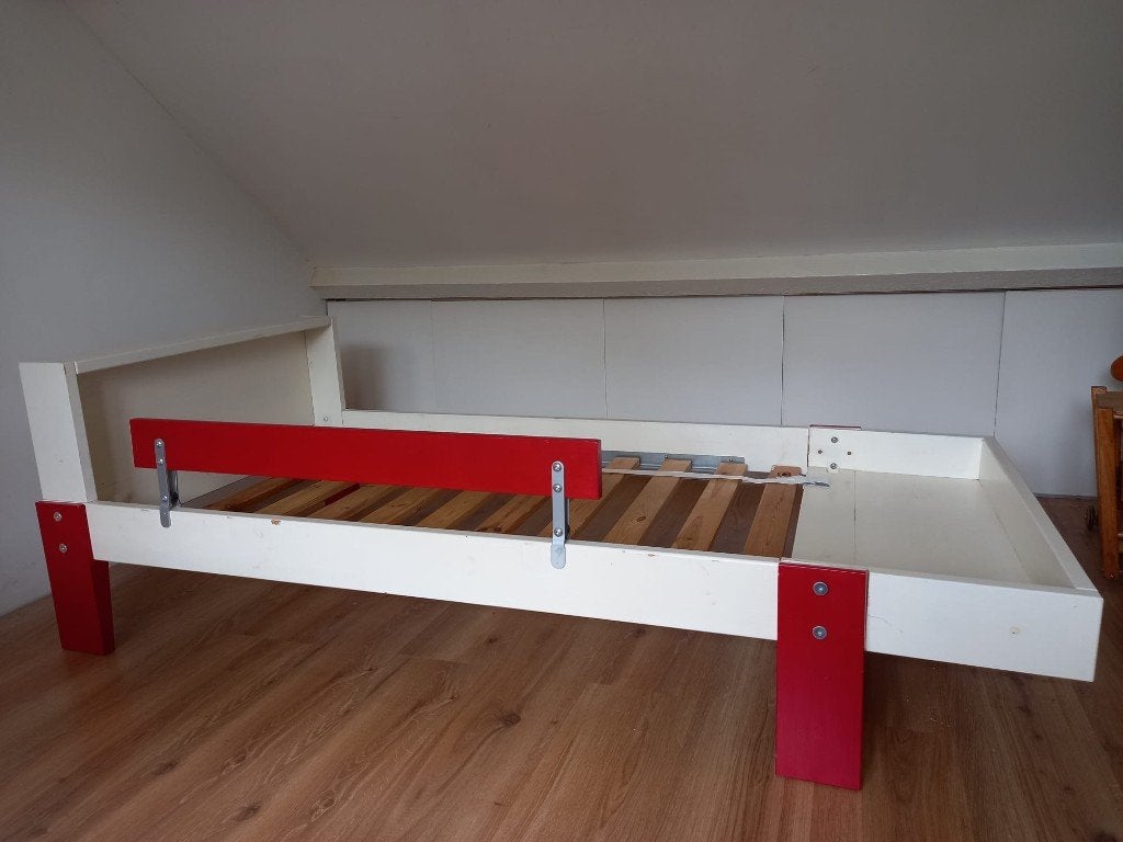 meegroeibed, 3 standen, Ophalen, Gebruikt, 140 tot 160 cm, 70 tot 85 cm