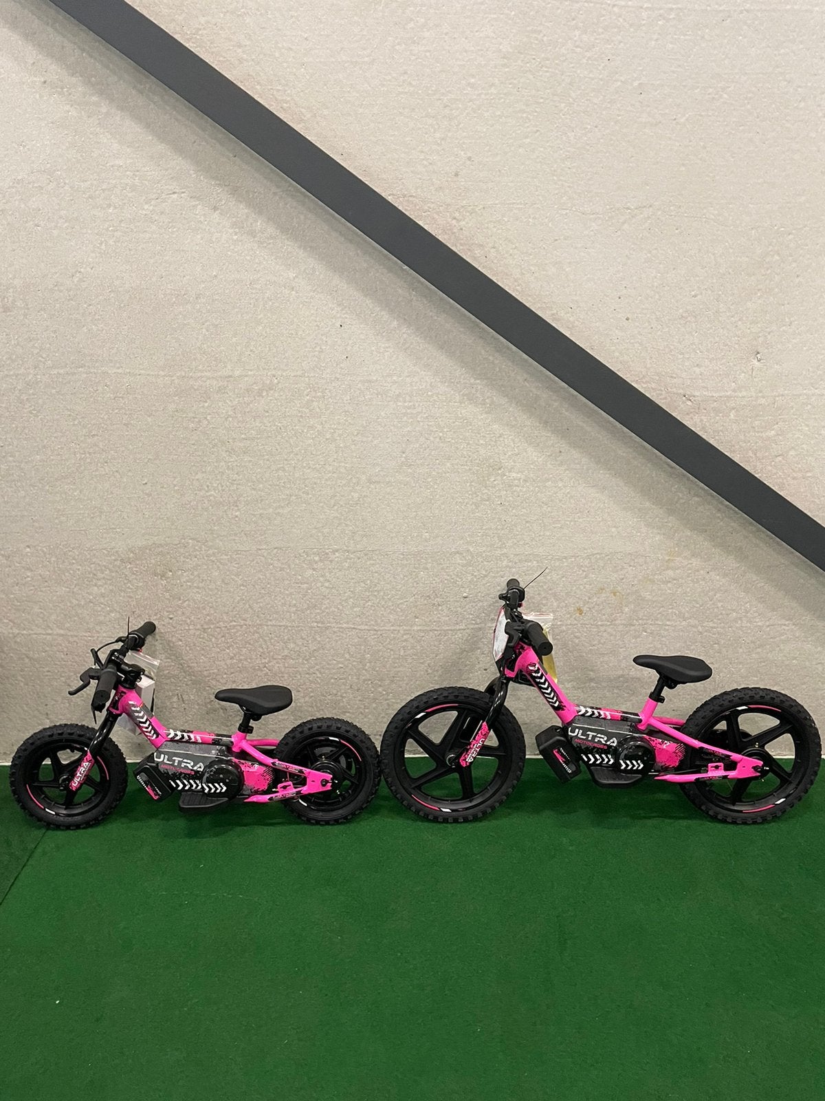 Nieuwe Ultra 16 inch elektrische loopfietsen voor kinderen, Ophalen, Loopfiets, Nieuw, Ultra