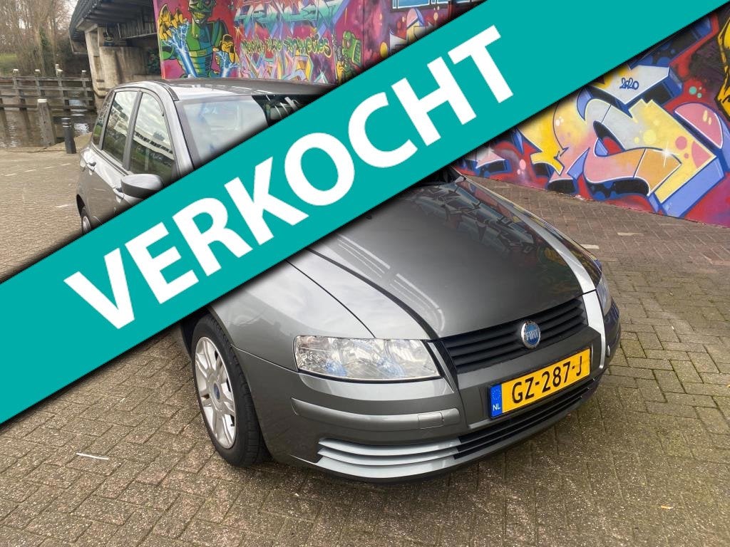 Fiat Stilo 1.6-16V Active Plus UNIEK MOOIE AUTO met aantoonb, Auto's, Stof, Gebruikt, 1225 kg, Handgeschakeld
