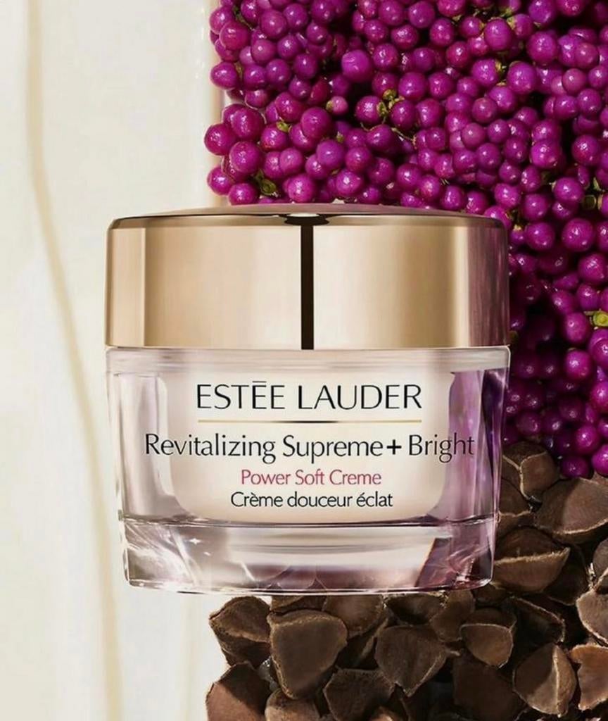 Nieuw Estee Lauder Revitalizing Supreme + Bright Power Soft!, Ophalen of Verzenden, Nieuw, Gehele gezicht, Verzorging