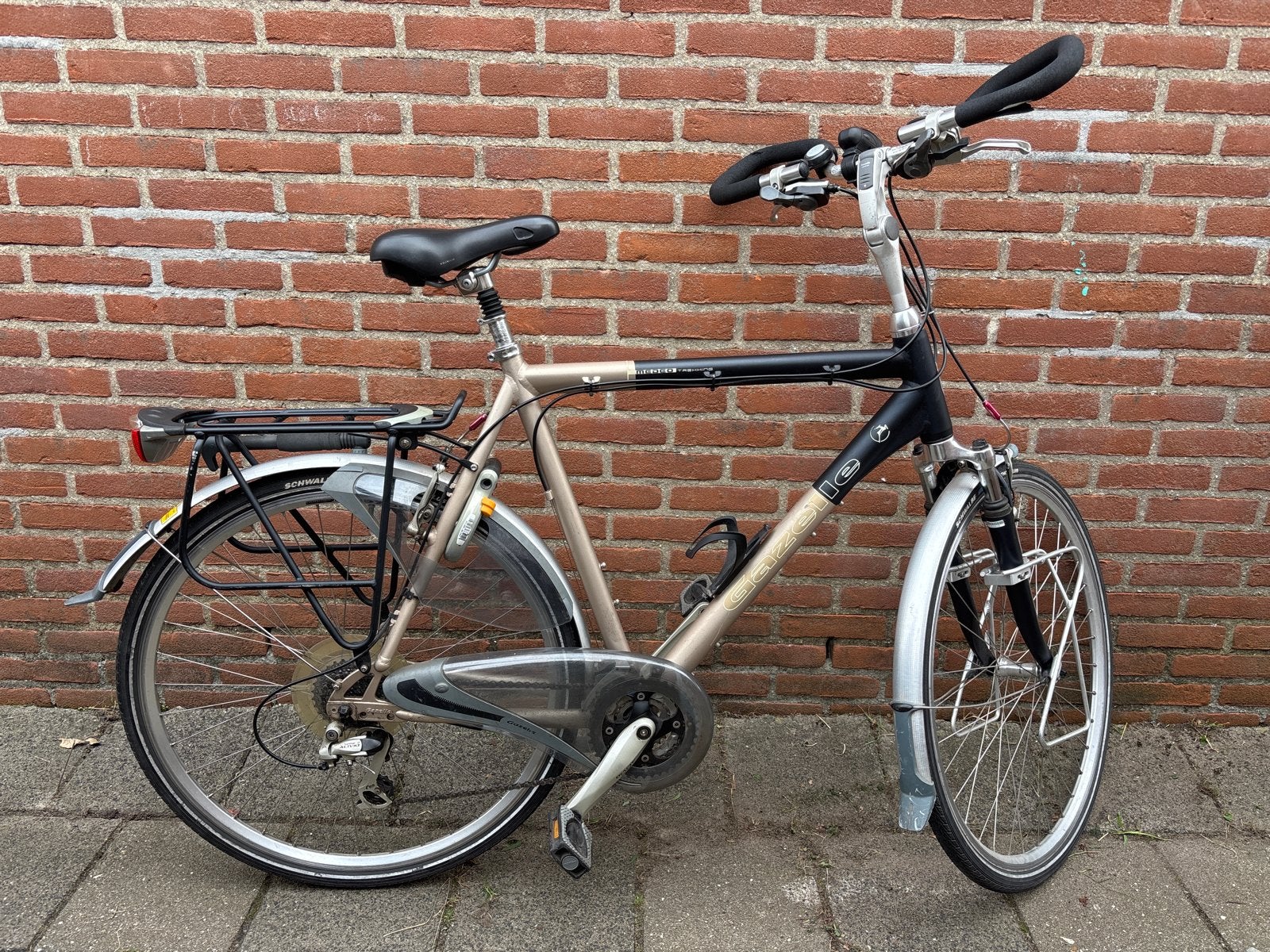 Gazelle Medeo Trekkingfiets - 24 versnellingen, 61 cm, Ophalen, Gebruikt, Velgrem, Versnellingen