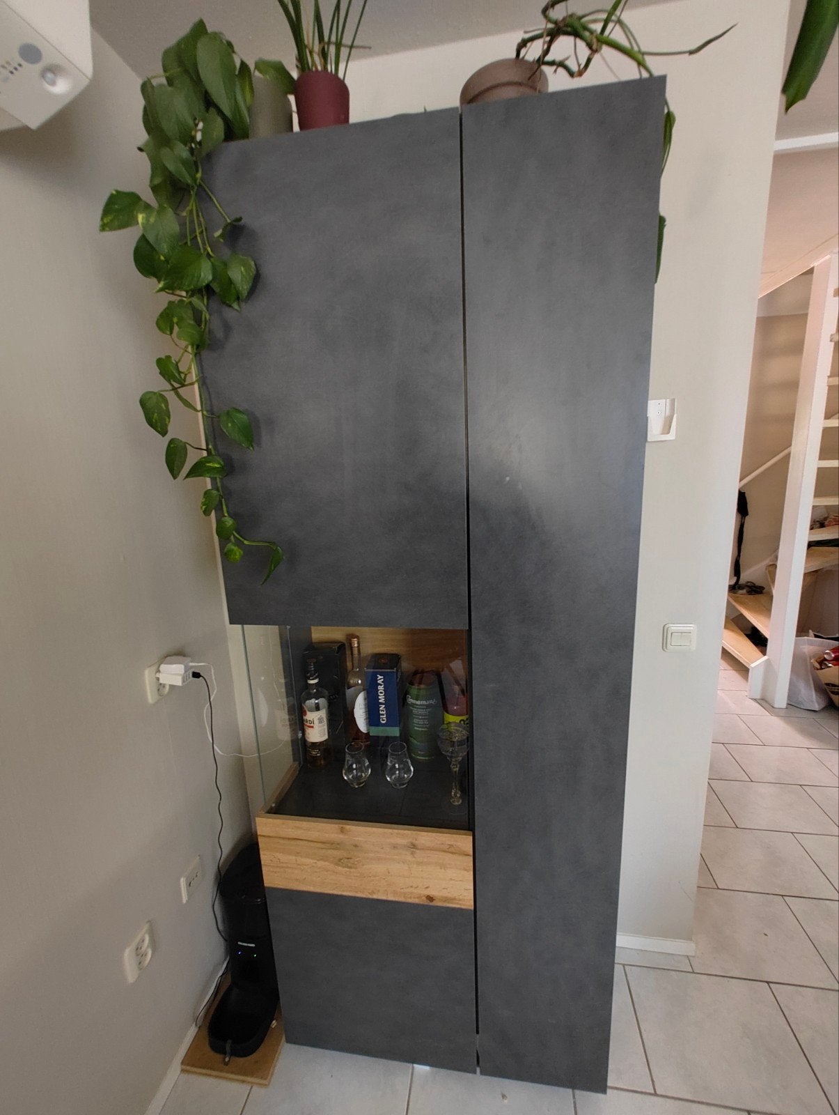 Kast met raam, Ophalen, Zo goed als nieuw, 25 tot 50 cm, Minder dan 150 cm