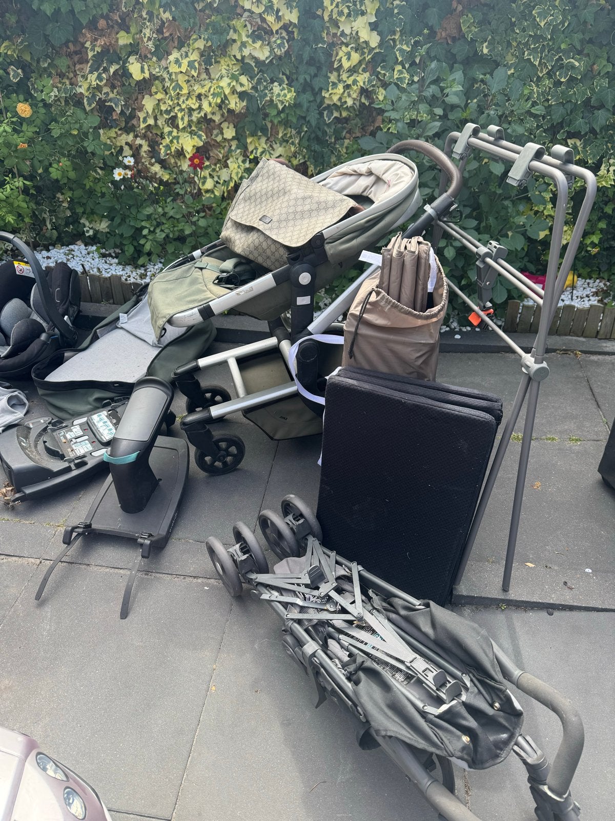 Diverse kinderwagen en babyartikelen - Groot pakket, Kinderen en Baby's, Kinderwagens en Combinaties, Gebruikt, Combiwagen, Met autostoeltje