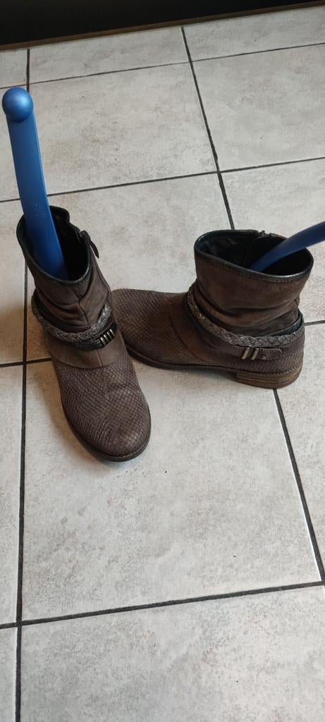 FOOTNOTES mooie enkel laarzen maat 38, Kleding | Dames, Schoenen, Ophalen of Verzenden, Zo goed als nieuw