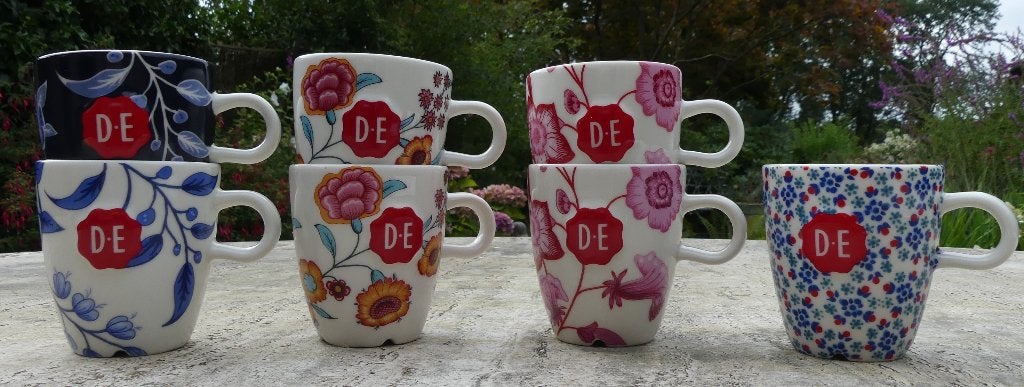 Douwe Egberts 7 Hylper Mokjes 3 Kahla Espresso 7 Petit Four, Overige merken, Nieuw, Ophalen of Verzenden, Overige stijlen