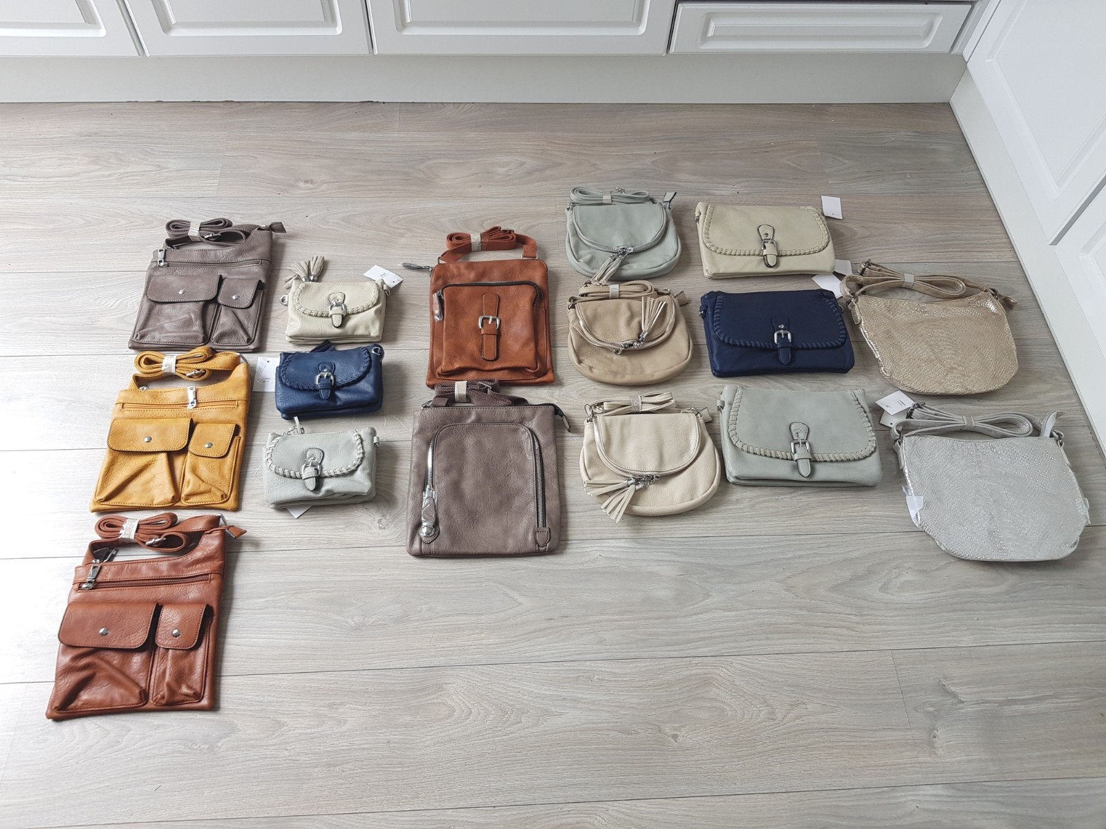 Damestassen NIEUW 26x, Ophalen of Verzenden, Nieuw, Overige kleuren