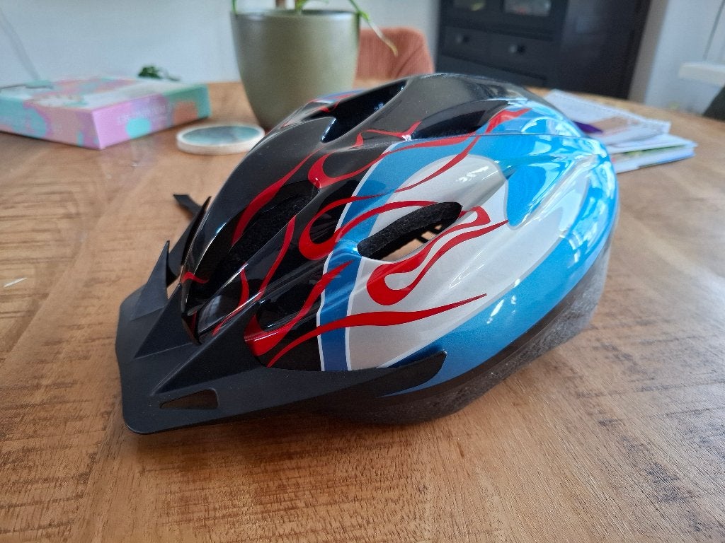Fietshelm te koop aangeboden!, Ophalen of Verzenden, Gebruikt, Jongen of Meisje