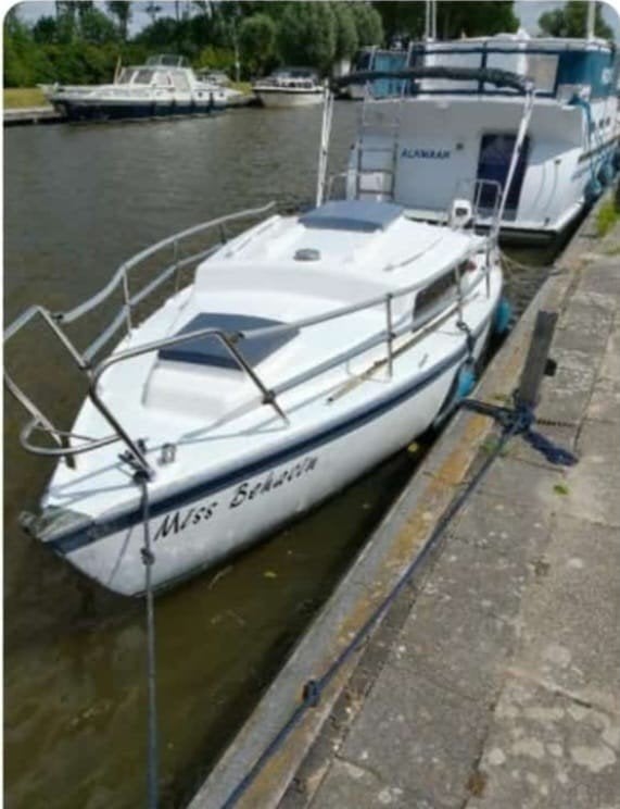 oud zeilbootje met motor, Ophalen of Verzenden, Gebruikt, Minder dan 15 m²