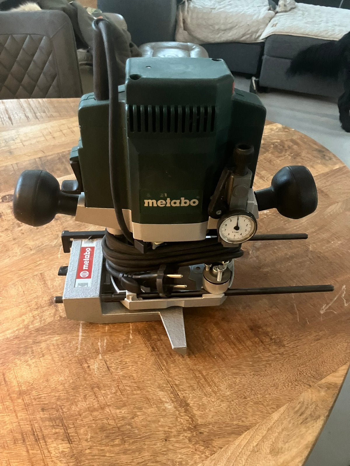 Metabo bovenfrees, Doe-het-zelf en Verbouw, Gereedschap | Freesmachines, Ophalen of Verzenden, Zo goed als nieuw, Elektrisch, Bovenfrees