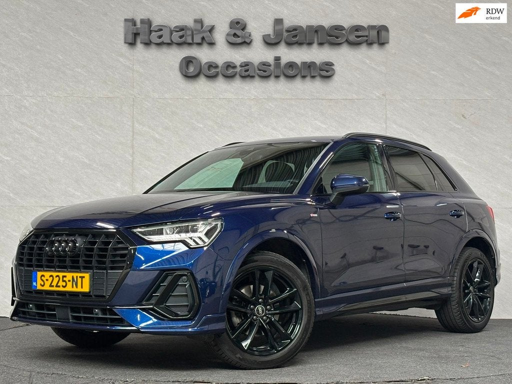 Audi Q3 35 TFSI S-Line Carplay Camera elektrische stoelen, Auto's, Audi, Bedrijf, Te koop, Q3, ABS, Achteruitrijcamera, Airbags