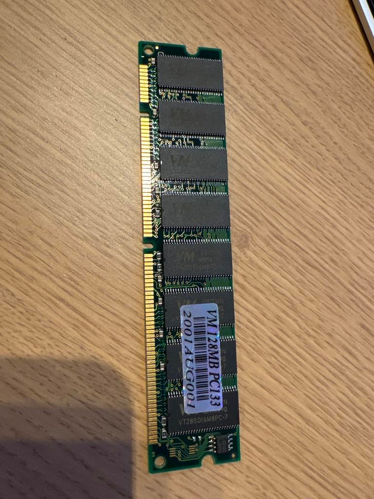 VM 128MB PC133 SDRAM Geheugenmodule, Computers en Software, RAM geheugen, Gebruikt, Server, Ophalen of Verzenden, DDR