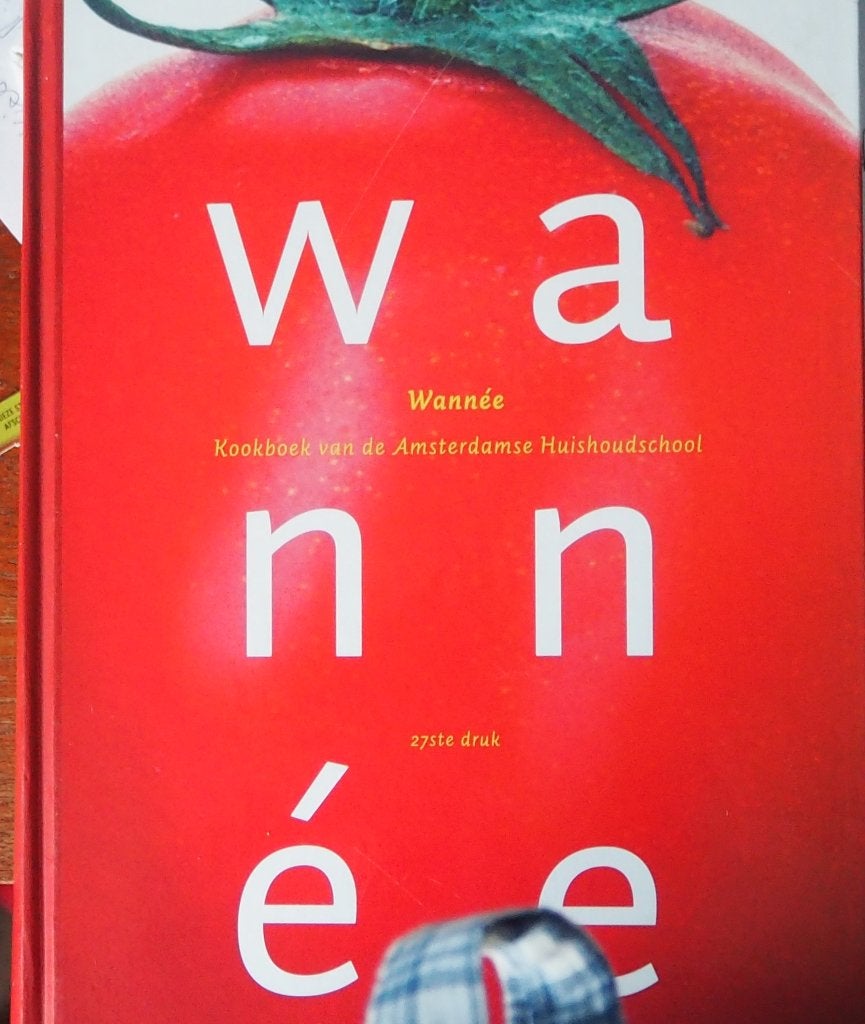 Wannée kookboek van de Amsterdamse Huishoudschool 28e dr, Ophalen, Tapas, Hapjes en Dim Sum, Nederland en België, CJ WANNEE en Anne Scheepmaker