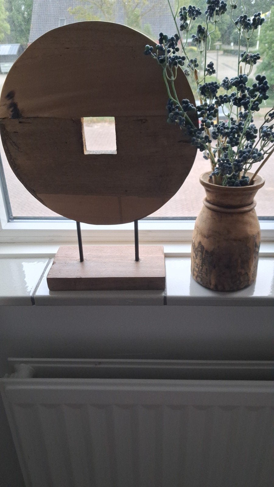 Decoratieve ornamenten en vaas met kunstbloemen, Ophalen, Hout, Gebruikt, Landelijk