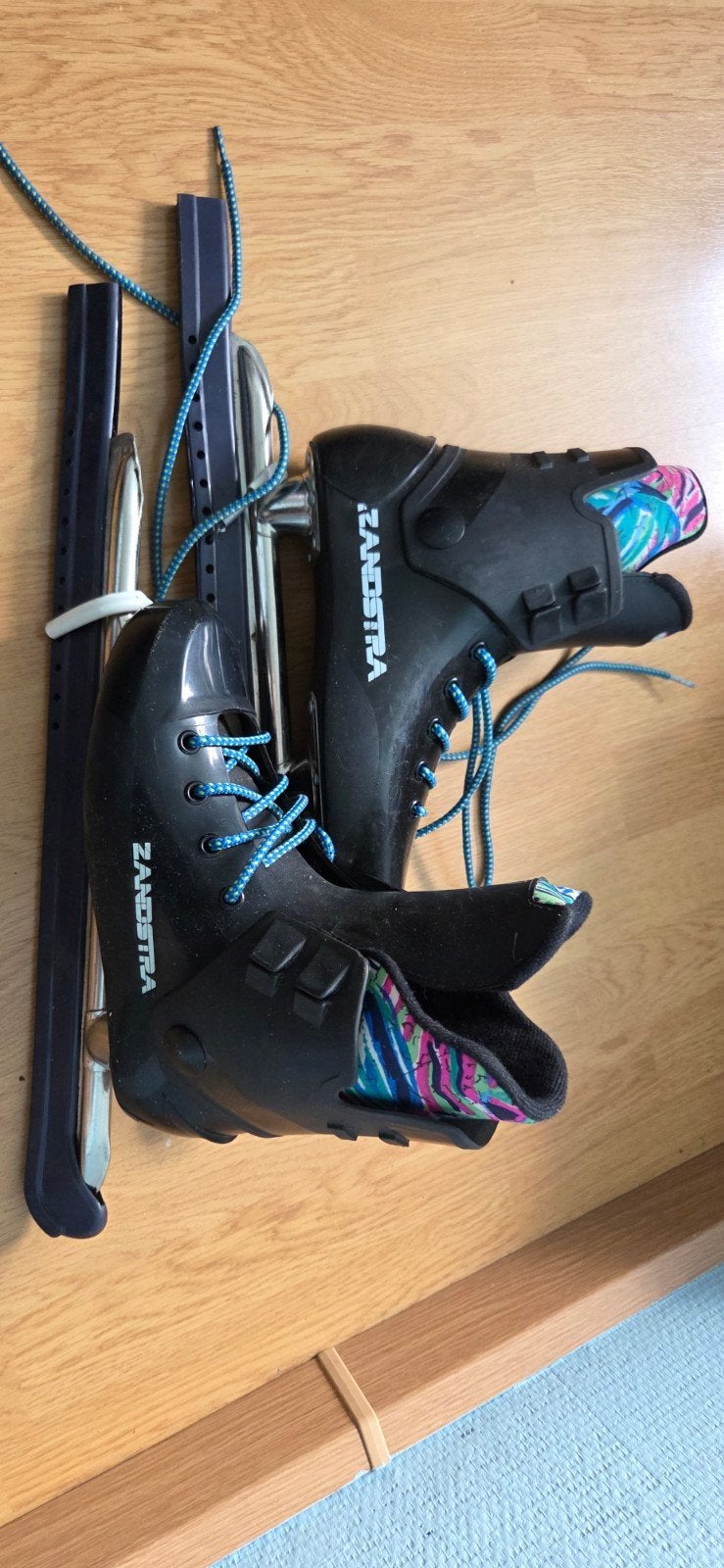zandstra schaatsen en Eagle schaatsen., Ophalen, Gebruikt, Noren, Zandstra