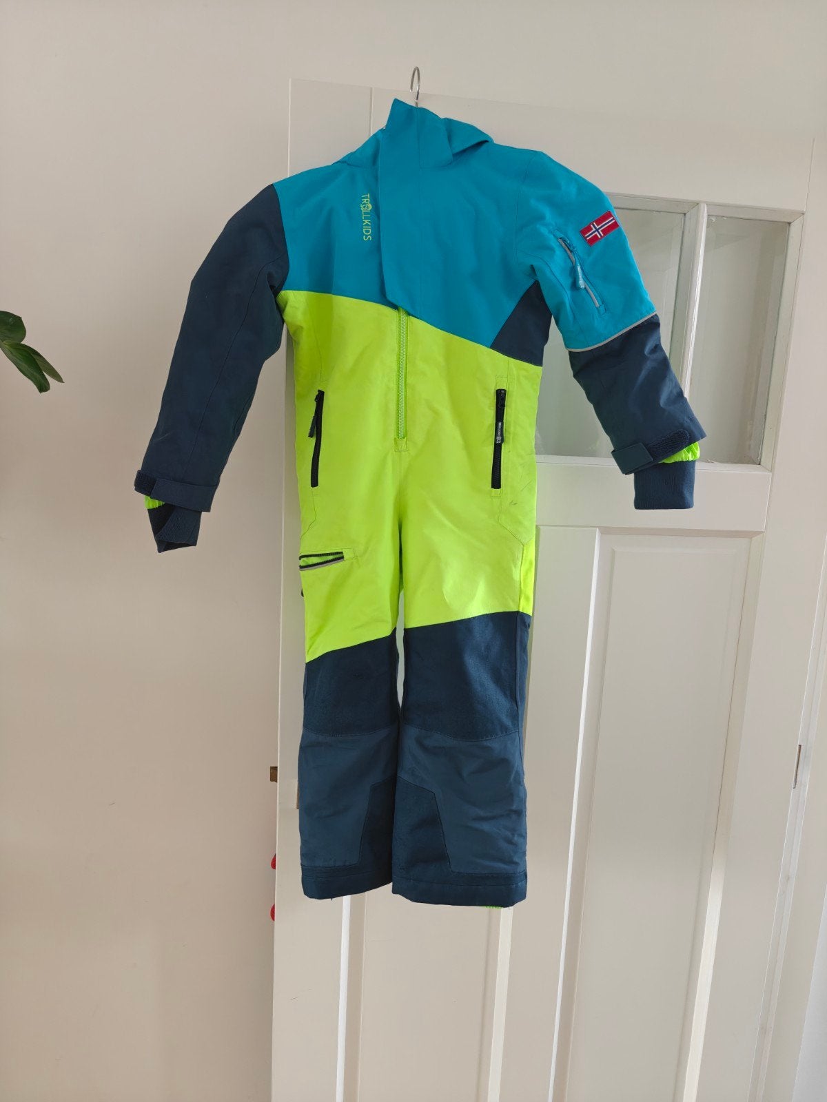 Trollkids skipak maat 116, neon geel/blauw, Ophalen, Jongen of Meisje, Sport- of Zwemkleding, Trollkids