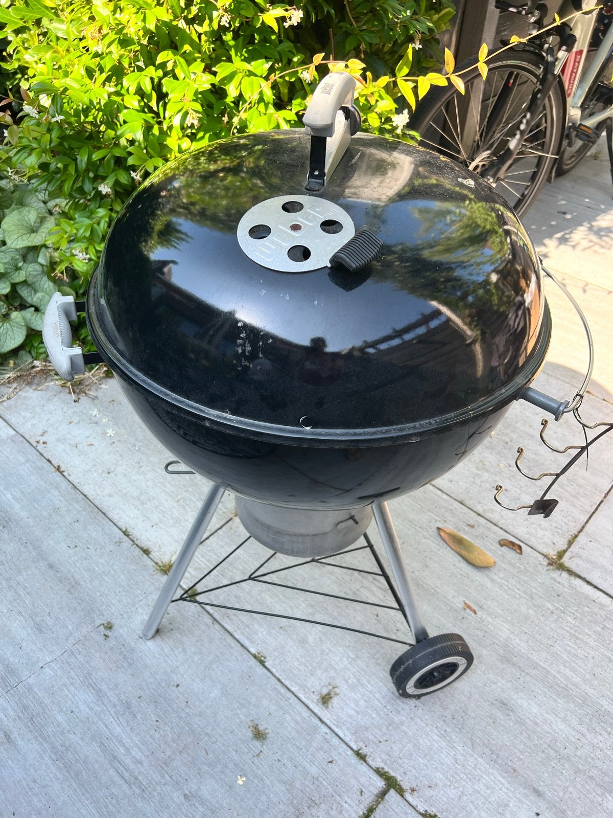 Weber Master-Touch GBS E-5750 57cm barbecue, Ophalen of Verzenden, Gebruikt