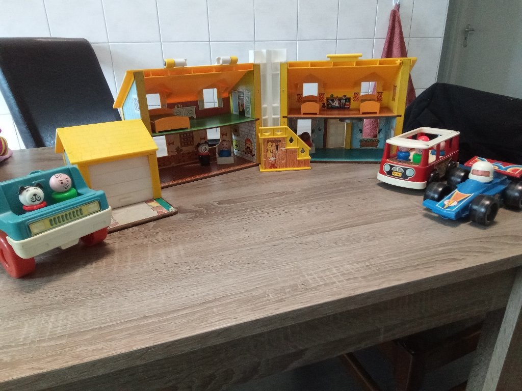 Vintage Fisher-Price play family house uit 1969, Ophalen, Gebruikt, Speelset