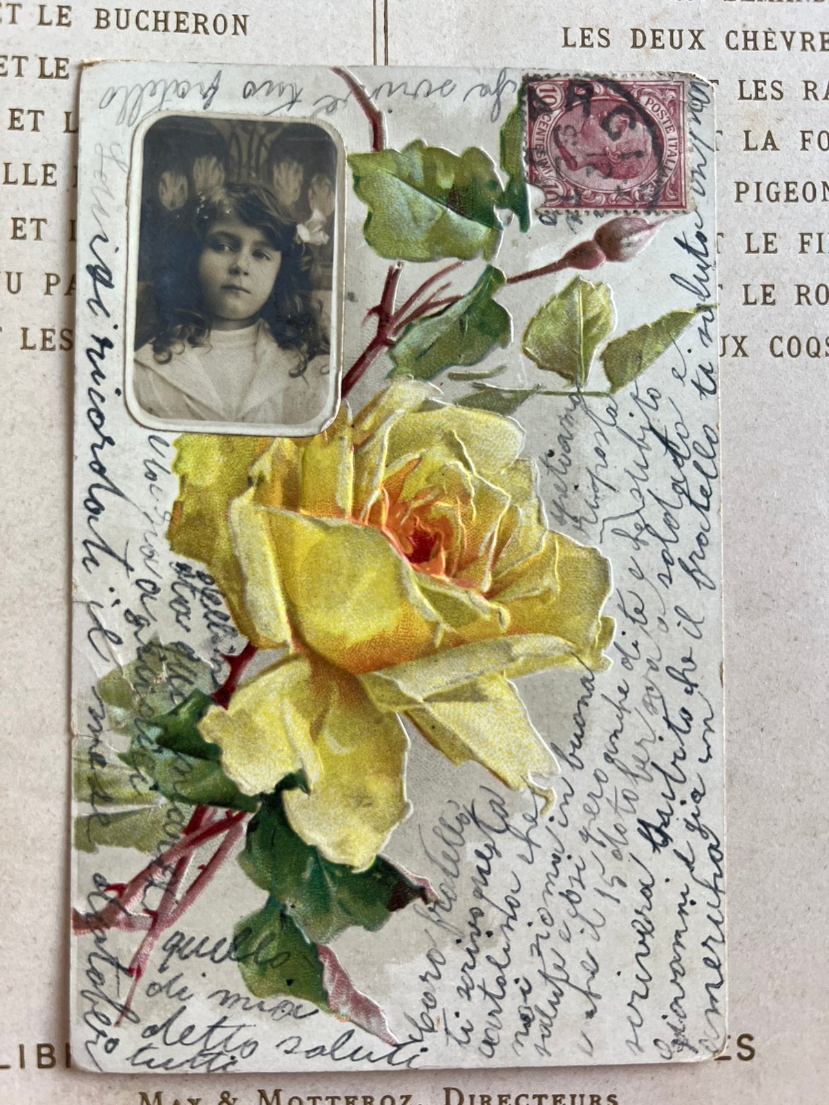1907 Kaart met foto - gele roos - reliëf (VD), Ophalen of Verzenden, Voor 1920, Gelopen, Kinderen