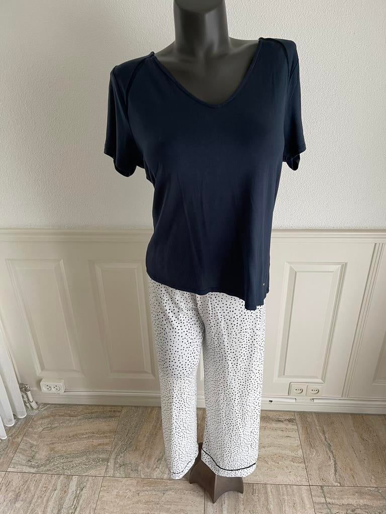 Cyell pyjama maat 36 en 38 luxery Essentials, Verzenden, Nieuw, Maat 38/40 (M)