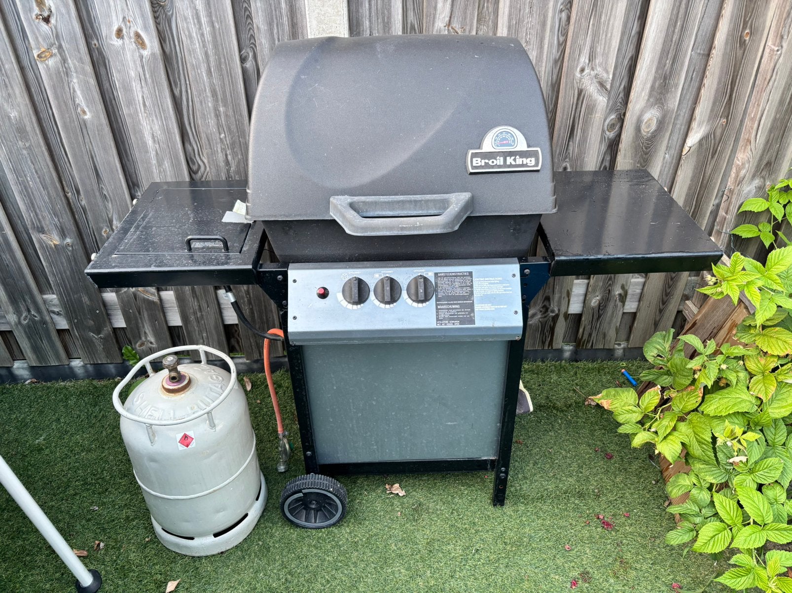 Broil king gas barbecue + gasfles, Ophalen, Gebruikt