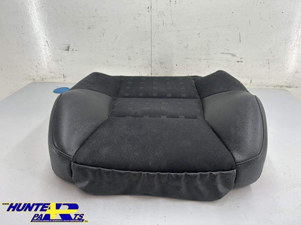 Stoelzitting LV/RV zwart Volvo V70/S60 ('00-'08) 30734285, Auto-onderdelen, Gebruikt, Ophalen of Verzenden, Volvo, Volvo