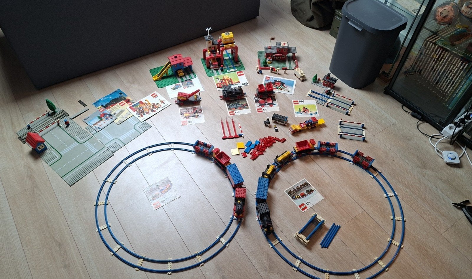 Super grote vintage oude lego verzameling trein, Lego, Ophalen of Verzenden, Inclusief instructies, City