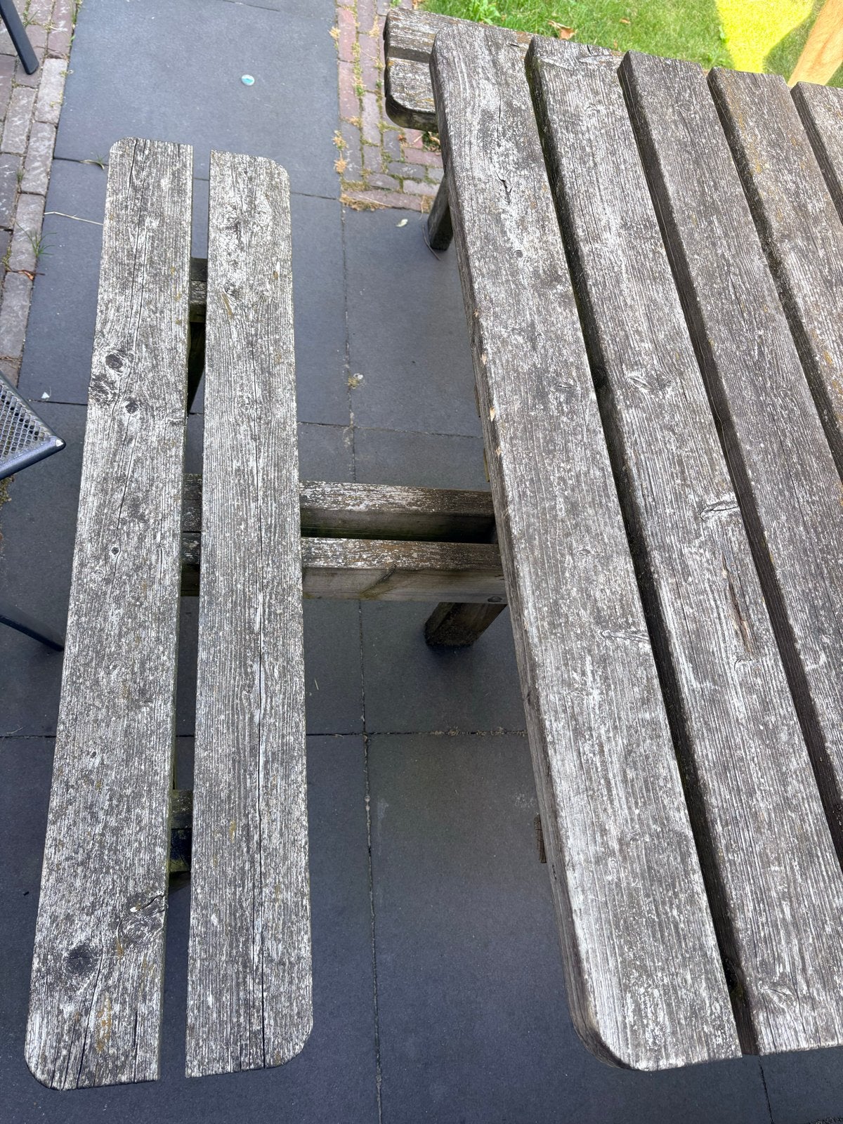 Opknapper vierkante picknicktafel 2.00 x 2.00m met bankjes, Ophalen, Gebruikt, Rechthoekig, Hout