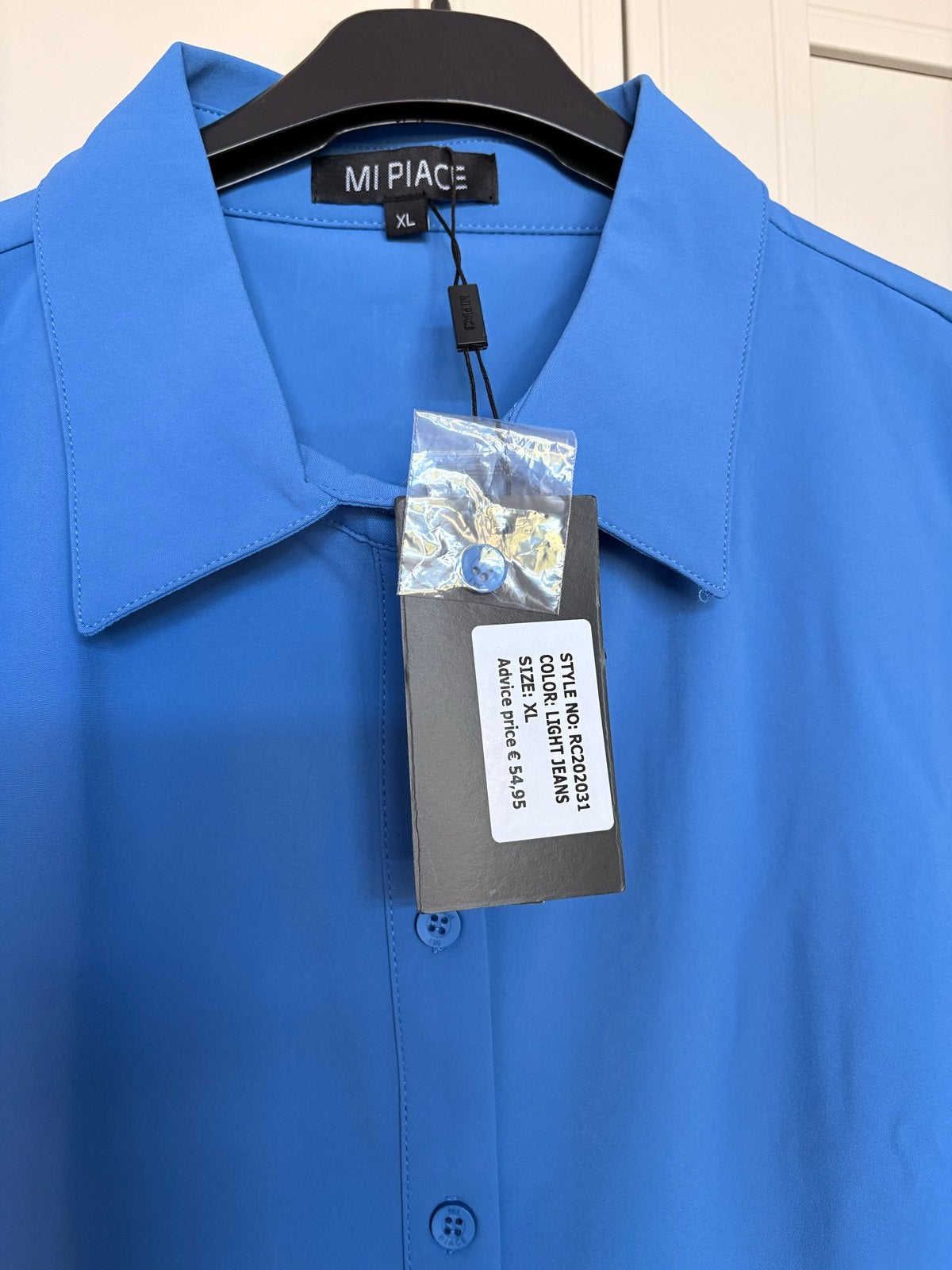 Mi Piace XL Lichtblauwe Blouse, Kleding | Dames, Ophalen of Verzenden, Nieuw, Maat 46/48 (XL) of groter, Blauw