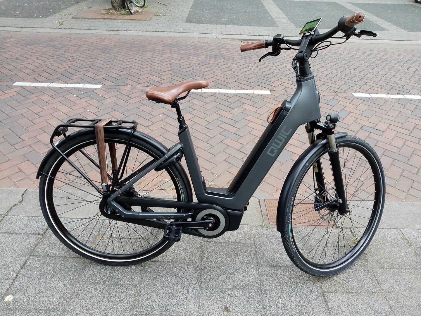 Qwic Premium Q MN8 d48 elektrische damesfiets  middenmotor