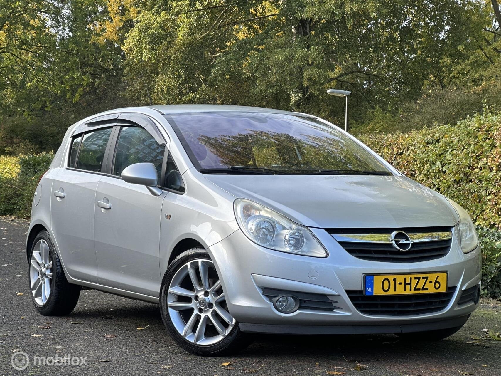 Opel Corsa 1.4-16V Cosmo|NAP|APK|STUUR|STLVW|LMV|PDC|OH DO|, Auto's, Voorwielaandrijving, 1063 kg, Gebruikt, 4 cilinders
