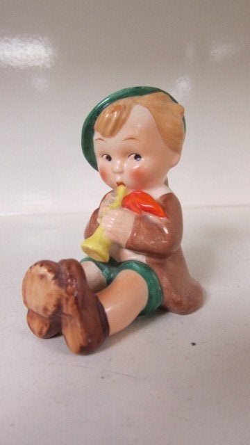 Goebel - Hummel KF 25 - Jongetje met fluit, Ophalen of Verzenden