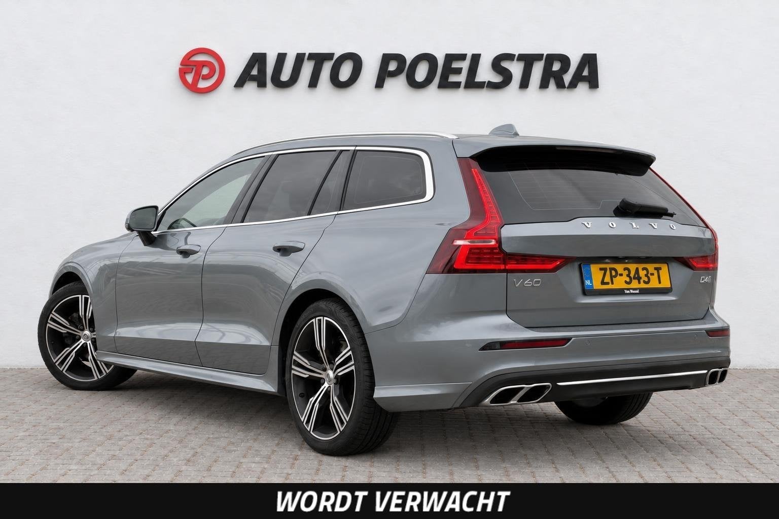 Volvo V60 2.0 D4 Inscription | Panoramadak | Intellisafe Pro, Gebruikt, Euro 6, Verwarmde buitenspiegels, Diesel
