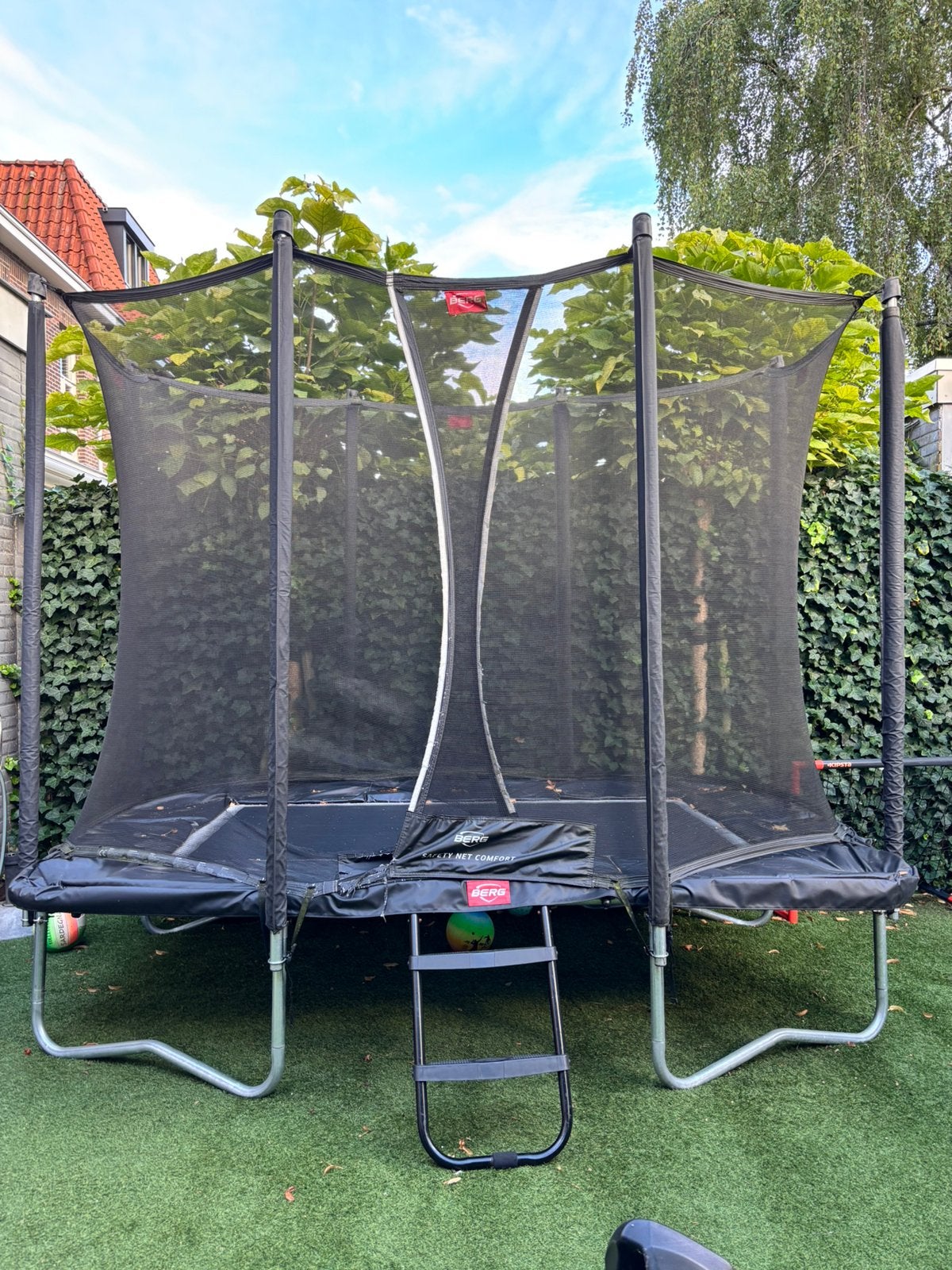 BERG Trampoline Ultim Favorit Regular 280 x 190 cm Zwart, Ophalen, Gebruikt