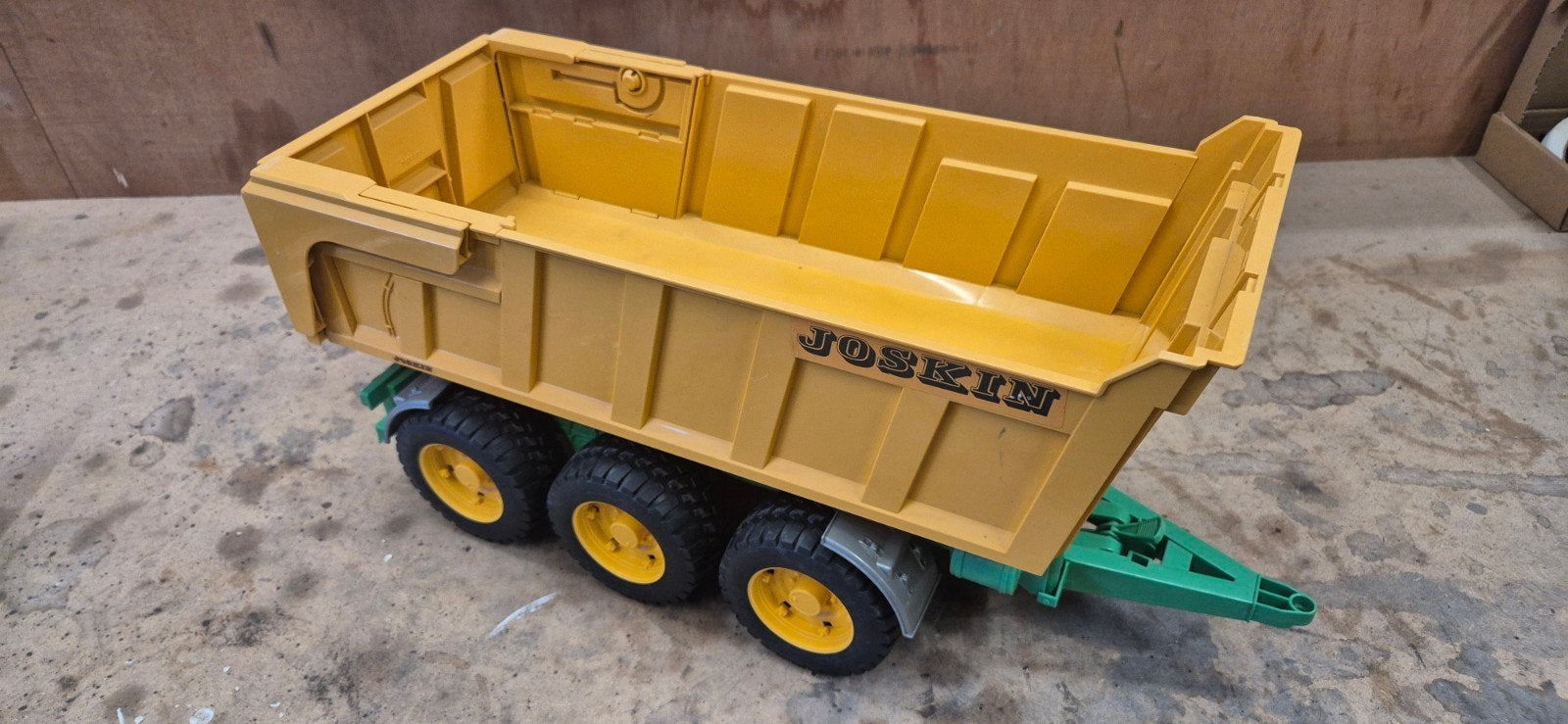 Bruder Joskin kiepwagen speelgoed, Ophalen of Verzenden, Zo goed als nieuw