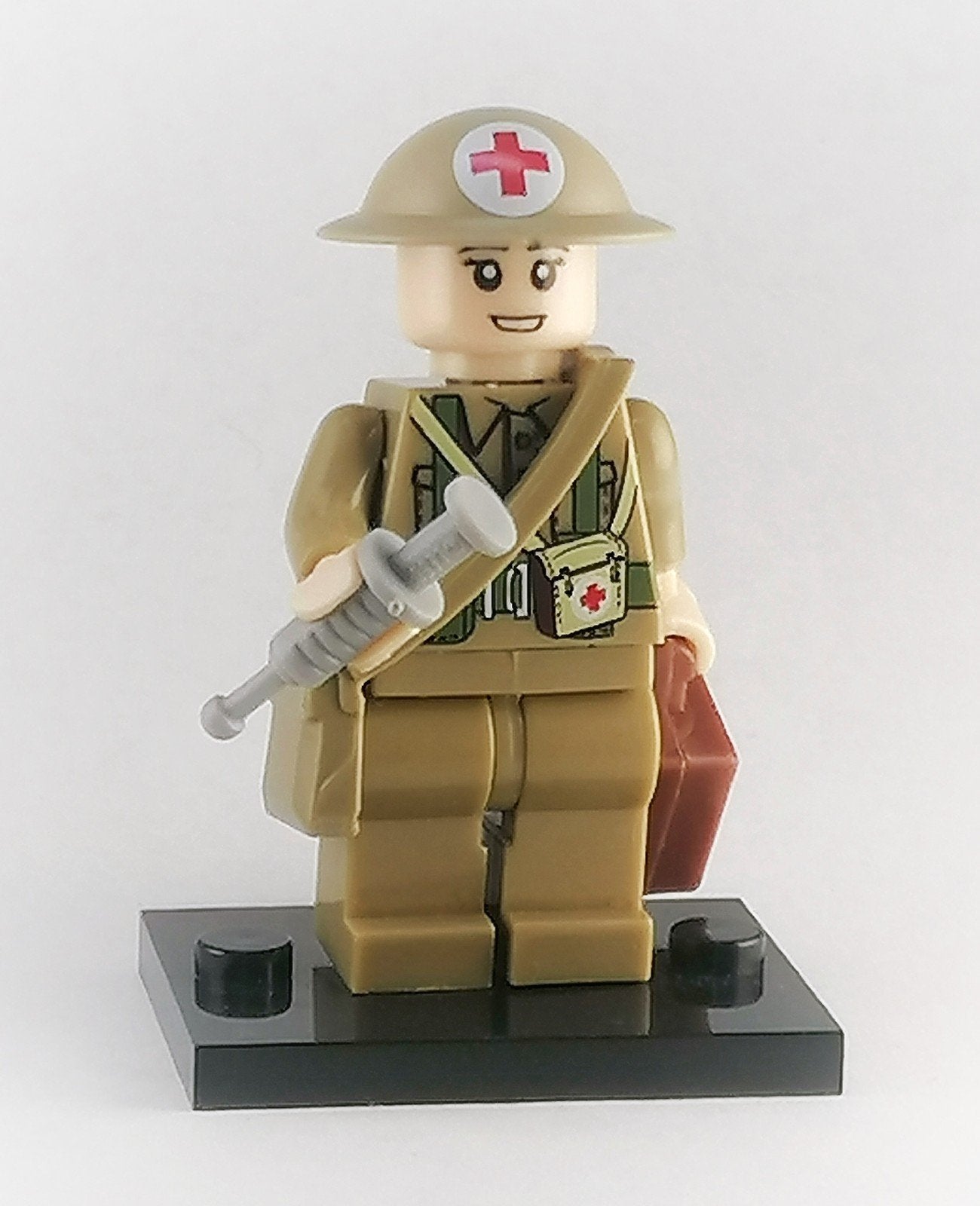 WW2 minifiguur British Rode Kruis € 3,50, Ophalen of Verzenden