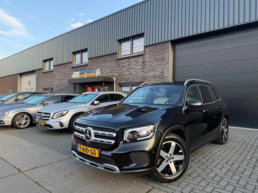 Mercedes-Benz GLB 250 4MATIC Advantage | 1E EIGENAAR | 12MND, Auto's, Mercedes-Benz, Gebruikt, 4 cilinders, 2000 kg, Automatische klimaatregeling