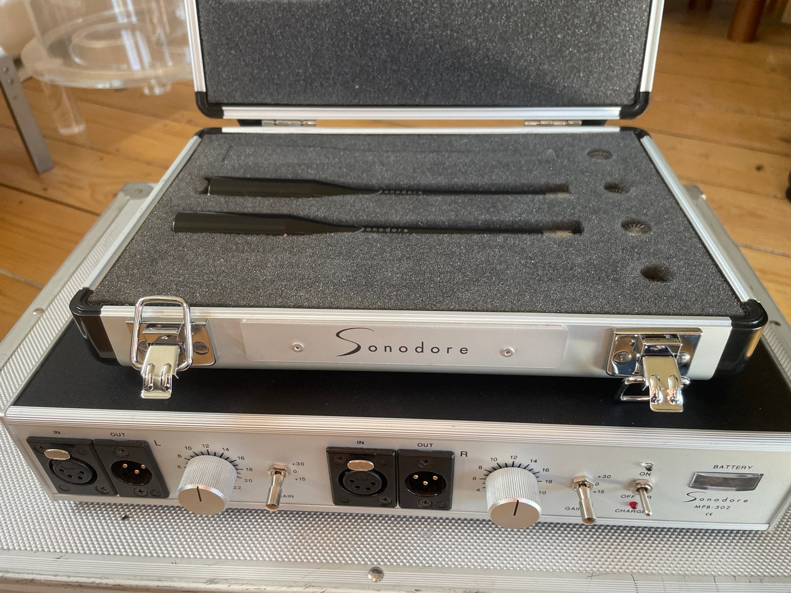 Sonodore RCM-402 microfoons met MPR-502 voorversterker, Ophalen of Verzenden, Gebruikt, Audio